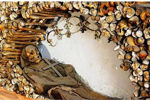 Rome Italy - Hidden Tourist attraction (#2) Capuchin Crypt