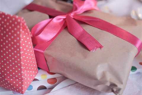 How To Wrap Odd Shaped Gifts