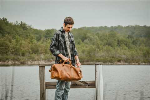 Timeless Elegance: Why Leather Camera Bags Are a Timeless Choice