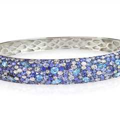 Luxurious Sparkle: Sapphire and Diamond Bracelet Exquisite